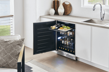 ZEPHYR Presrv Bev Outdoor Cooler, 24in UC, SS, Lock, 1Z in Stainless Steel - PRB24C01ASOD