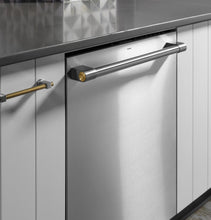 MONOGRAM Monogram 24" Statement Fully Integrated Dishwasher in Stainless Steel - ZDT985SPNSS